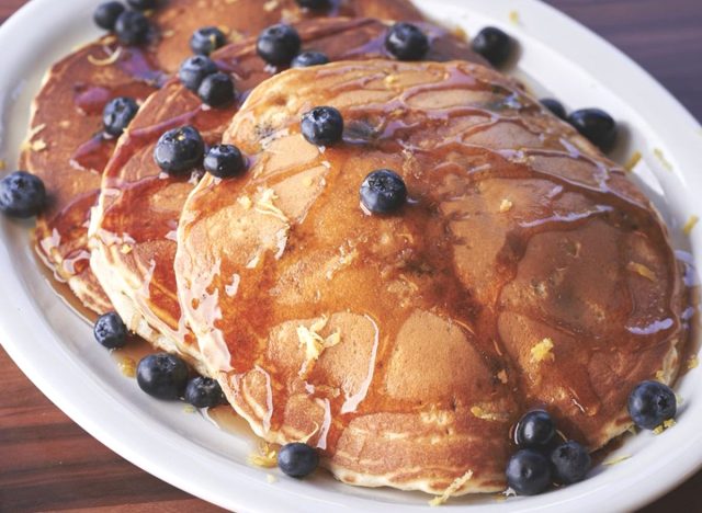 Σημείο στροφής εστιατορίου Lemon Blueberry Pancakes 